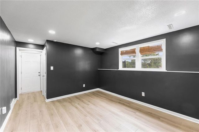 6508 E 155th Street, Grandview, MO 64030