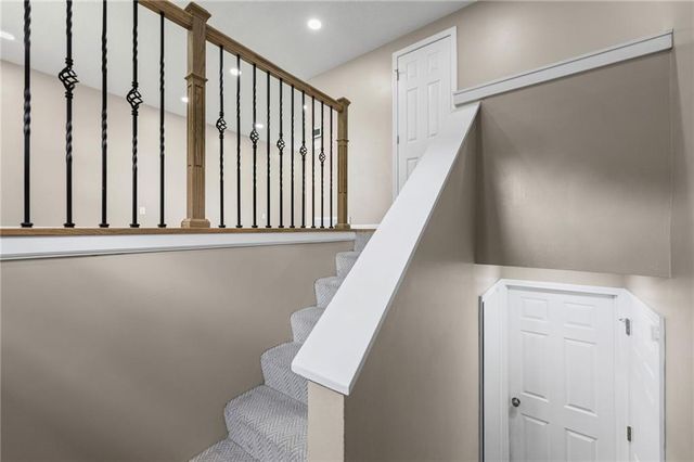 6508 E 155th Street, Grandview, MO 64030