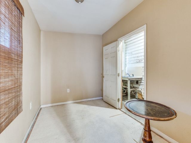 1505 Woods Lane, Haltom City, TX 76117