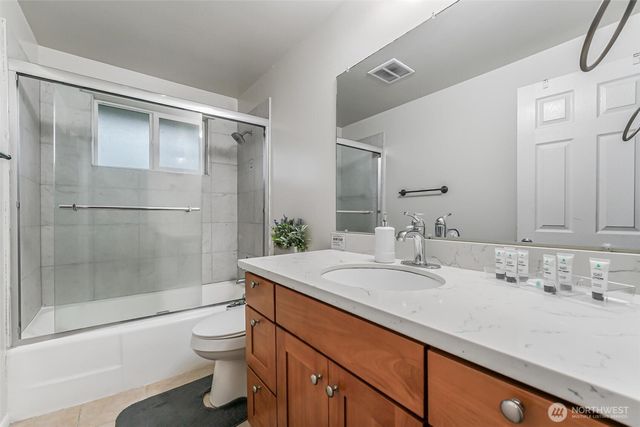 4736 164th, Tukwila, WA 98188