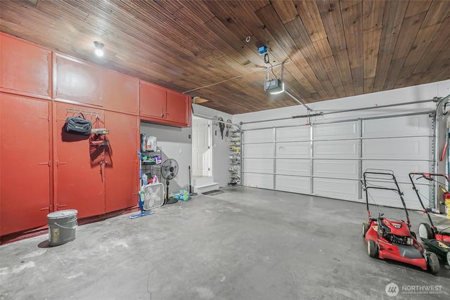 4736 164th, Tukwila, WA 98188