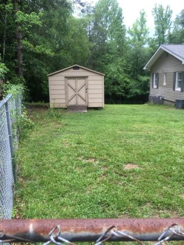 520 Chestnut Ridge Road, Marietta, SC 29661