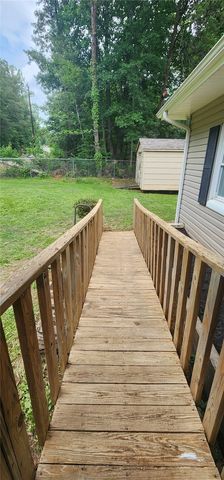520 Chestnut Ridge Road, Marietta, SC 29661