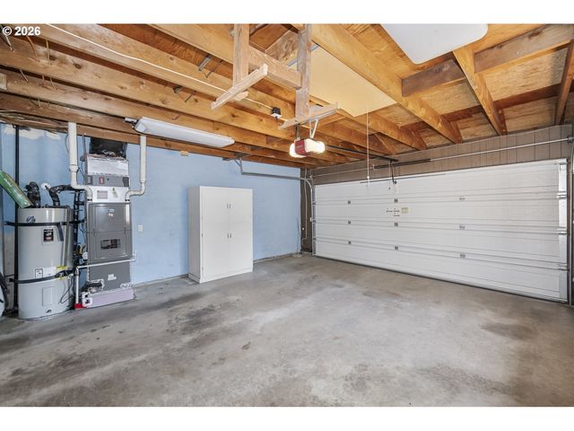 1125 N MANZANITA St, Canby, OR 97013