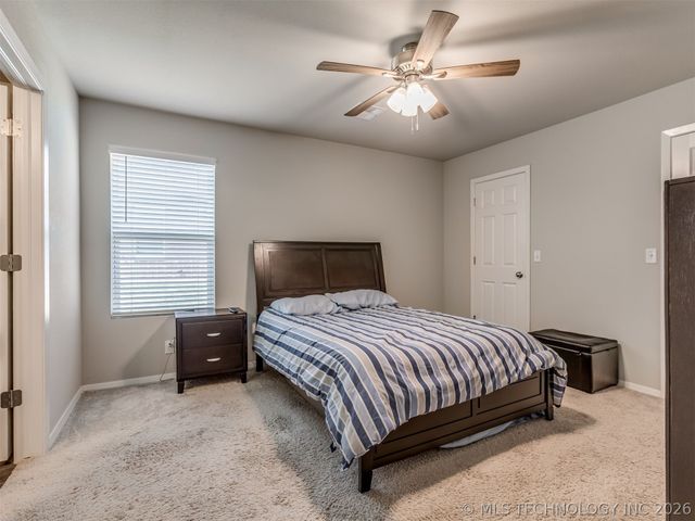 1100 Colhurst Lane, Claremore, OK 74019