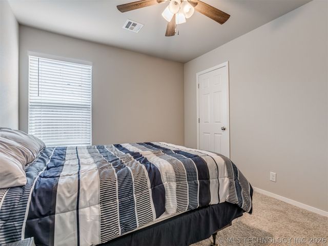 1100 Colhurst Lane, Claremore, OK 74019