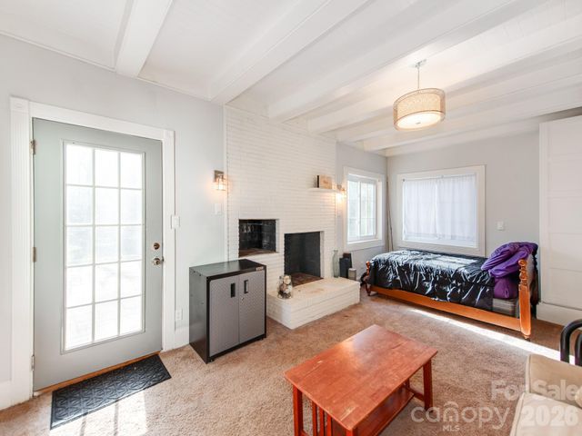 638 Fugate Avenue, Charlotte, NC 28205