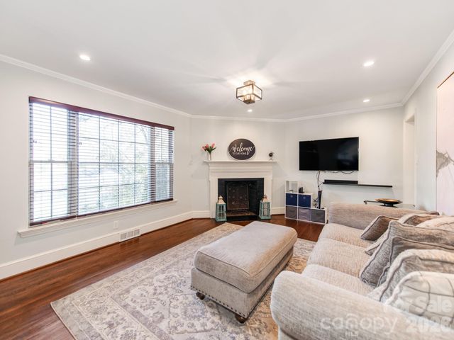 638 Fugate Avenue, Charlotte, NC 28205