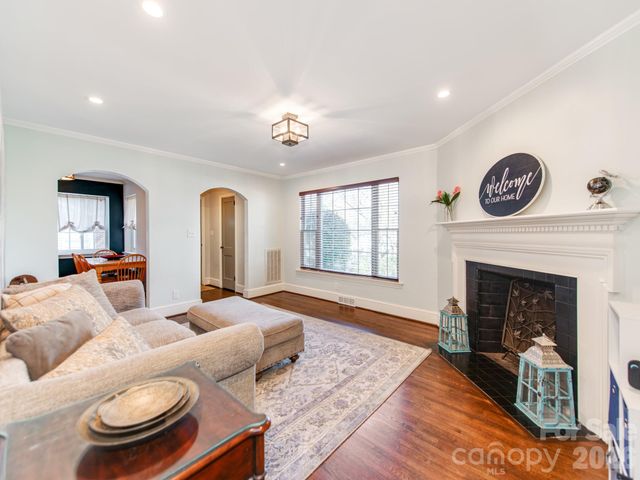 638 Fugate Avenue, Charlotte, NC 28205