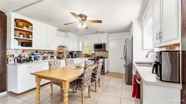 4525 Rio Grande Care Road, Edinburg, TX 78541