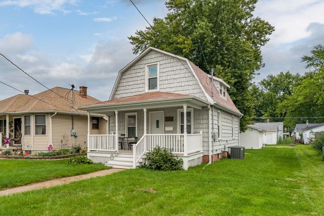 1920 32nd Street, Moline, IL 61265