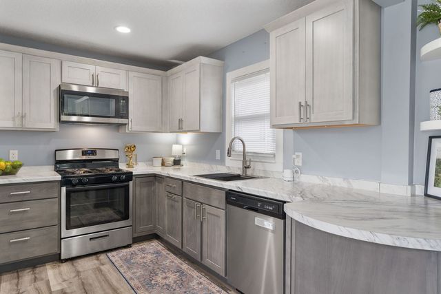 1920 32nd Street, Moline, IL 61265