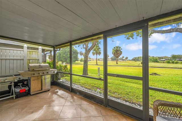 7428 S Pinewalk Dr S 18-4, Margate, FL 33063