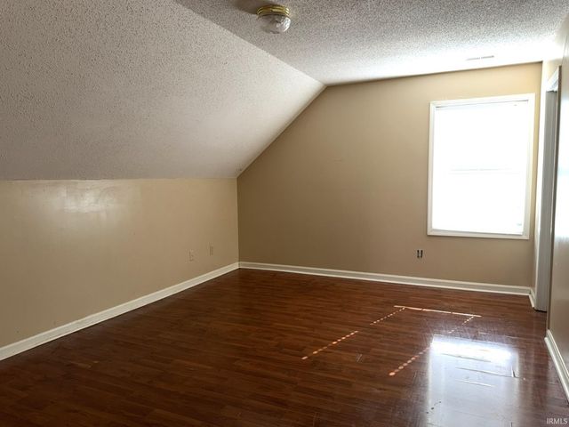 5615 Kiowa Circle, Evansville, IN 47715