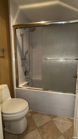 5615 Kiowa Circle, Evansville, IN 47715