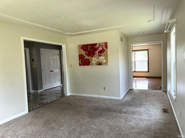 5615 Kiowa Circle, Evansville, IN 47715