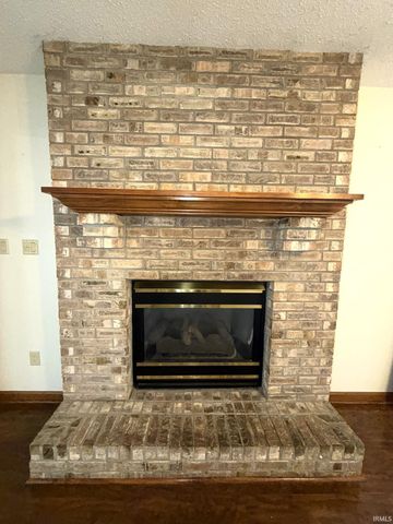 5615 Kiowa Circle, Evansville, IN 47715