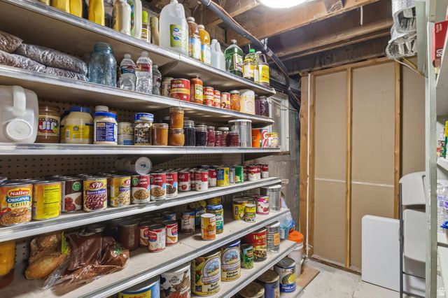 141 S MAIN ST, Salem, UT 84653