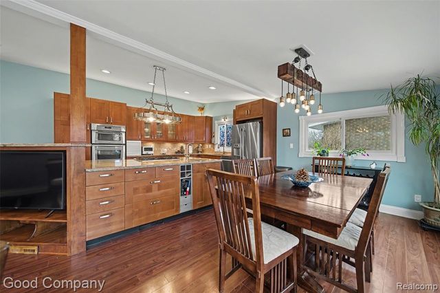 3010 Starr Road, Royal Oak, MI 48073