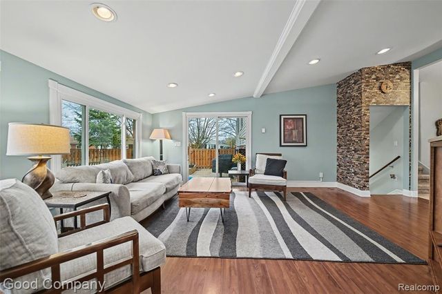 3010 Starr Road, Royal Oak, MI 48073