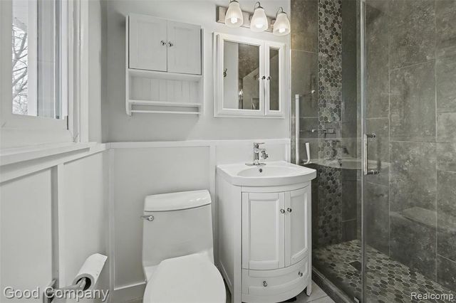 3010 Starr Road, Royal Oak, MI 48073