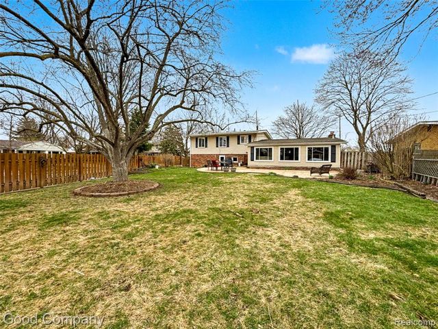 3010 Starr Road, Royal Oak, MI 48073