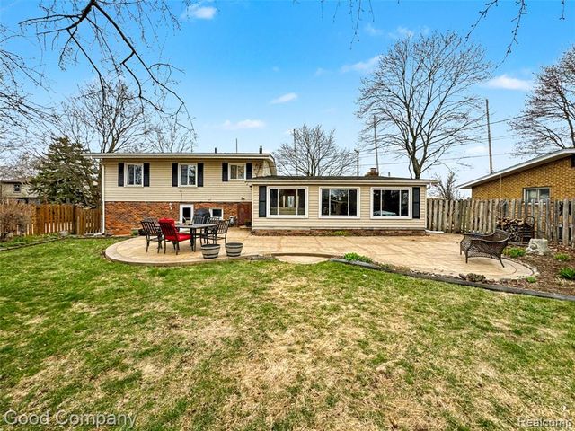 3010 Starr Road, Royal Oak, MI 48073