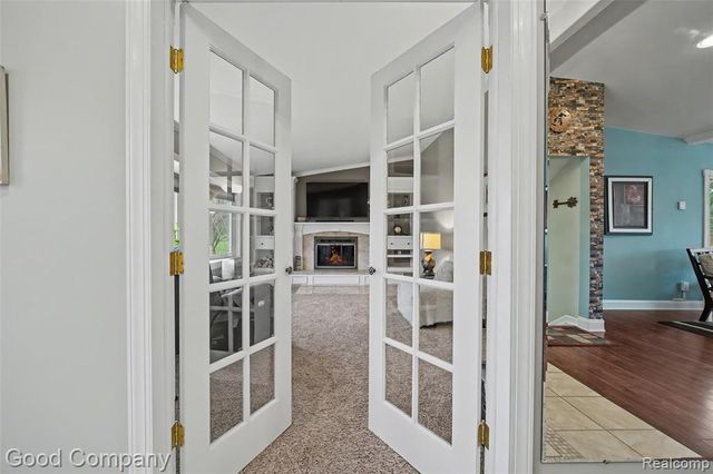 3010 Starr Road, Royal Oak, MI 48073