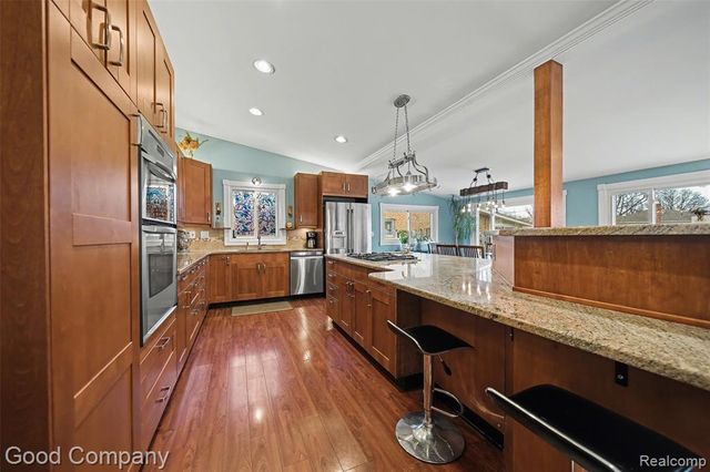 3010 Starr Road, Royal Oak, MI 48073