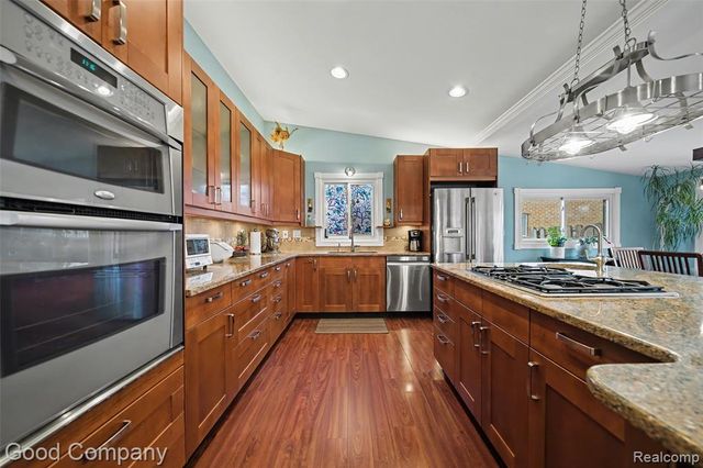 3010 Starr Road, Royal Oak, MI 48073