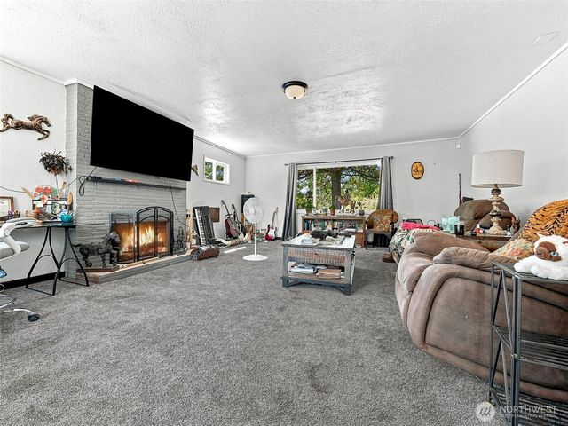 10723 59th Avenue E, Puyallup, WA 98373