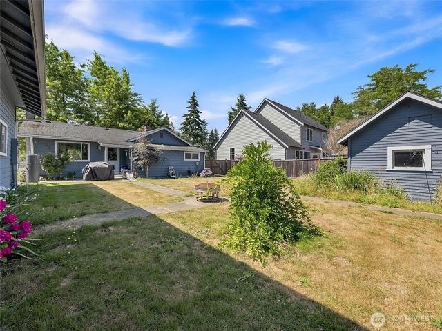 10723 59th Avenue E, Puyallup, WA 98373