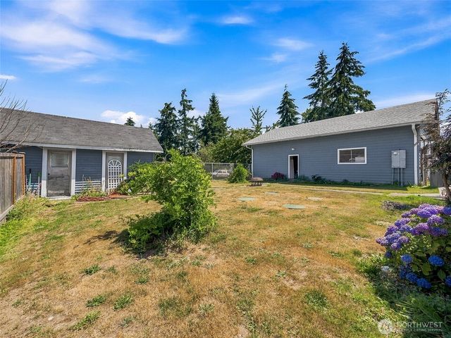 10723 59th Avenue E, Puyallup, WA 98373