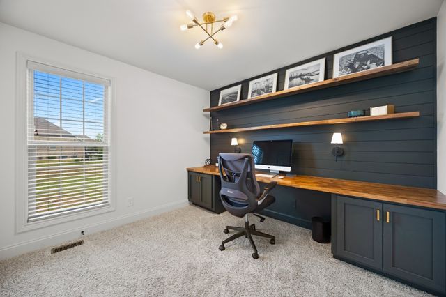 115 Pima Trl, Lebanon, TN 37087