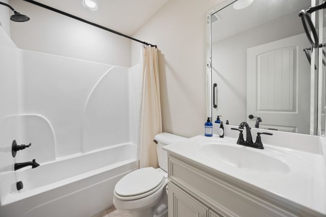 115 Pima Trl, Lebanon, TN 37087