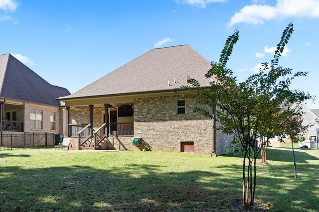 115 Pima Trl, Lebanon, TN 37087