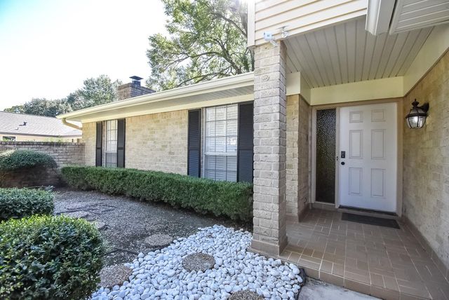 12435 Shepherds Ridge Drive, Houston, TX 77077