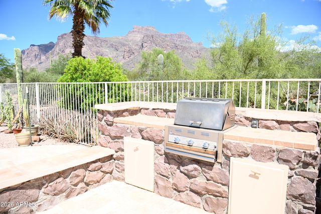 6160 E ROOSEVELT Street, Apache Junction, AZ 85119