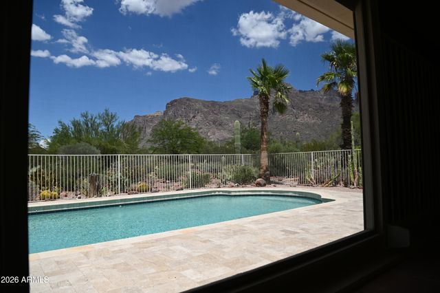 6160 E ROOSEVELT Street, Apache Junction, AZ 85119