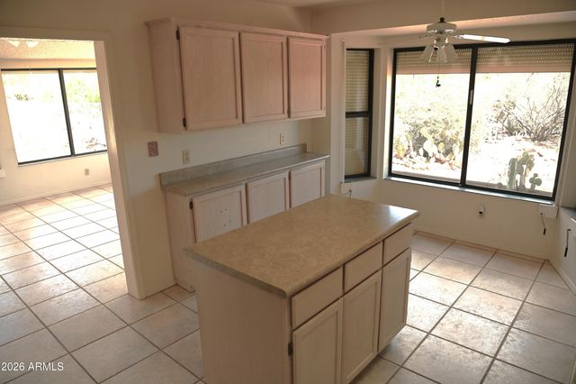 6160 E ROOSEVELT Street, Apache Junction, AZ 85119