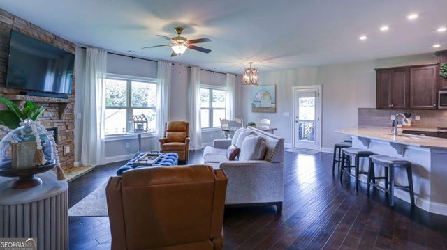 8325 Post Oak Lane, Gainesville, GA 30506