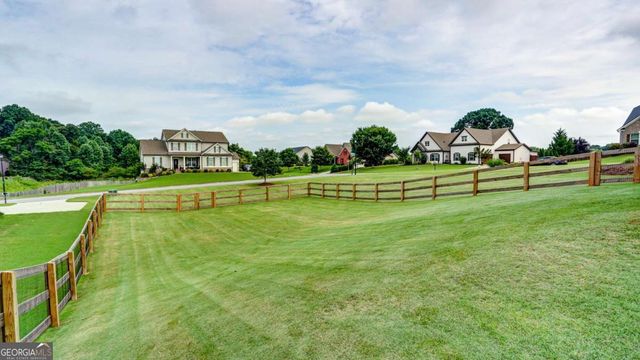 8325 Post Oak Lane, Gainesville, GA 30506