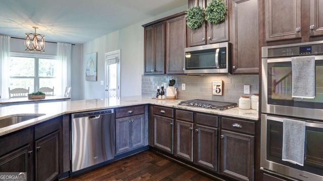 8325 Post Oak Lane, Gainesville, GA 30506