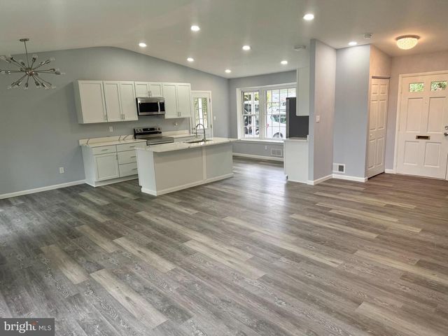 13128 FERNEDGE RD, Silver Spring, MD 20906