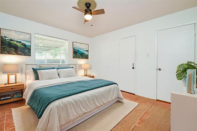 7323 Cook Road, Houston, TX 77072