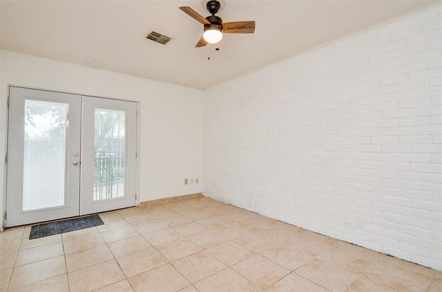 7323 Cook Road, Houston, TX 77072