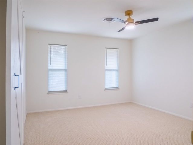 6305 NW Cheyenne Ave, Lawton, OK 73505