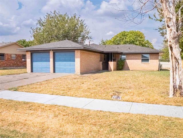 6305 NW Cheyenne Ave, Lawton, OK 73505