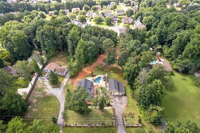 335 Level Creek Road, Sugar Hill, GA 30518