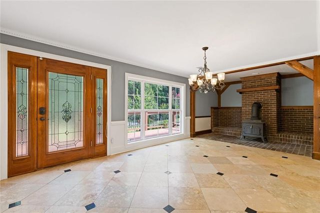 335 Level Creek Road, Sugar Hill, GA 30518